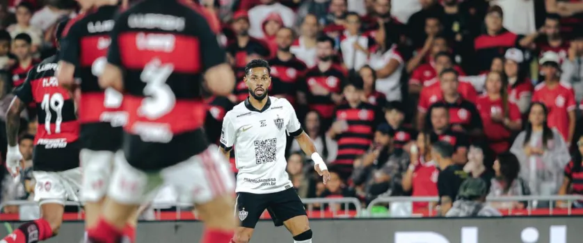 P�nalti no fim decide cl�ssico: Flamengo vence Atl�tico por 3 a 2 no Maracan�