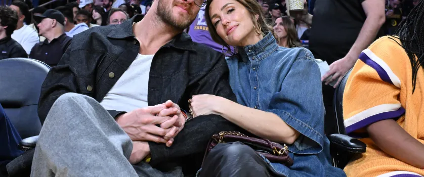 Minka Kelly e vocalista do Imagine Dragons terminam romance de quatro anos