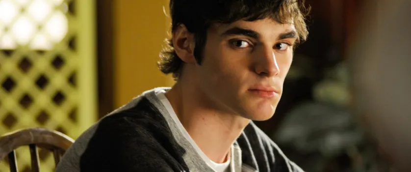 Ator de 'Breaking Bad' RJ Mitte morre aos 34 anos por suic�dio