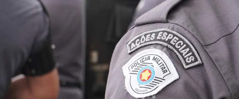 PM salva homem amarrado em porta-malas e prende tr�s suspeitos em Mogi das Cruzes