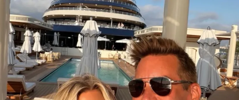 Savannah Chrisley gr�vida exibe anel de noivado que pode valer 1,5 milh�o de d�lares