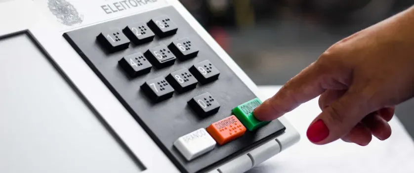 Voto foi contado mais r�pido do que em 2022, mesmo com extens�o de 2 horas na vota��o