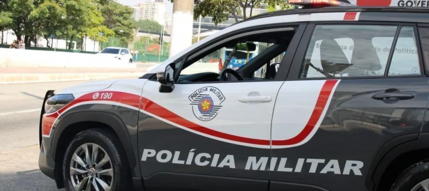 Mulher � morta a facadas pelo companheiro dentro de mercado em S�o Paulo