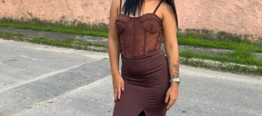 Jovem de 21 anos morre baleada na cabe�a durante assalto em rodovia no Rio
