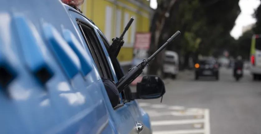 Rio tem �ndice alarmante de impunes: a cada 33 roubos, s� 1 � preso