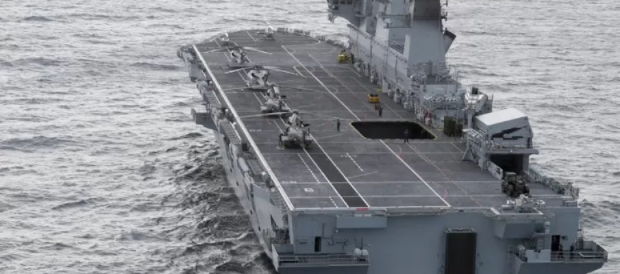 Maior navio de guerra da Amrica Latina chega ao RS para ajuda humanitria