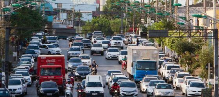 Mauro Mendes autoriza extino de 24 taxas do Detran e perdo de juros de dbitos do ICMS