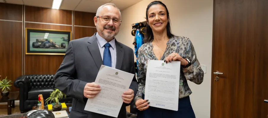 TRT-2 firma acordo com CIEE e Unip para integrar est�gio e forma��o pr�tica de estudantes de Direito