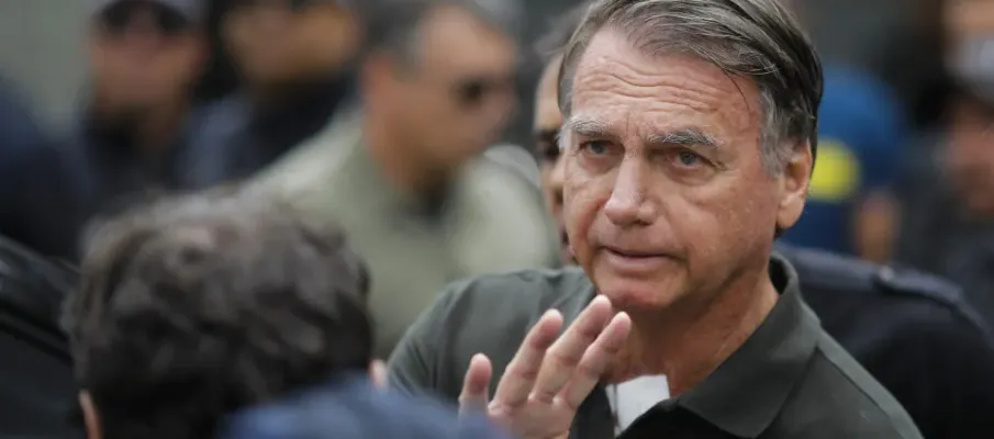 59% defendem pris�o domiciliar de Bolsonaro e 37% querem volta ao regime anterior, aponta Datafolha