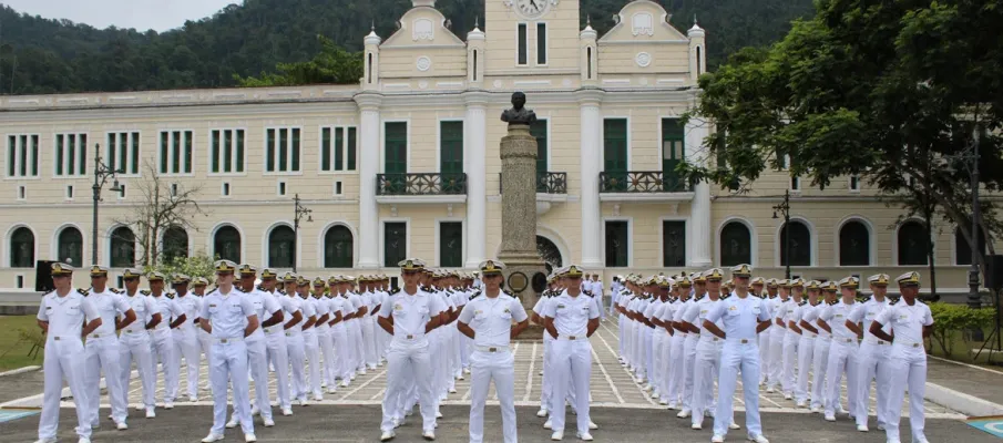 Marinha abre inscri��es para o Col�gio Naval