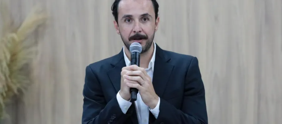 �Quero o mesmo crescimento econ�mico de MT em Santa Cruz�, afirma governador boliviano eleito