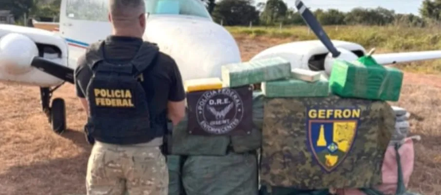 PF e For�as de Seguran�a interceptam 450 kg de coca�na prestes a decolar em MT