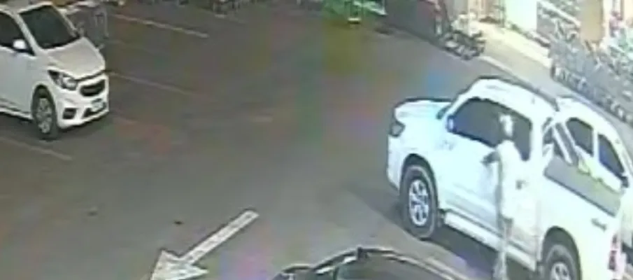 Homem preso por furtar celulares e cart�es de carro em supermercado de Cuiab�