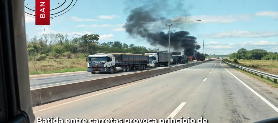 Duas caminhonetes de carga colidem na BR-070 e quase pegam fogo em Cuiab�