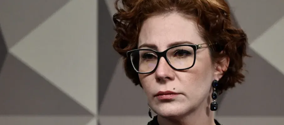 Justi�a da It�lia decide se ex-deputada bolsonarista Carla Zambelli ser� enviada de volta ao Brasil