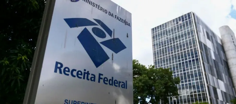 Receita Federal divulga primeiros 'caloteiros profissionais' d�vidas passam de R$ 25 bilh�es
