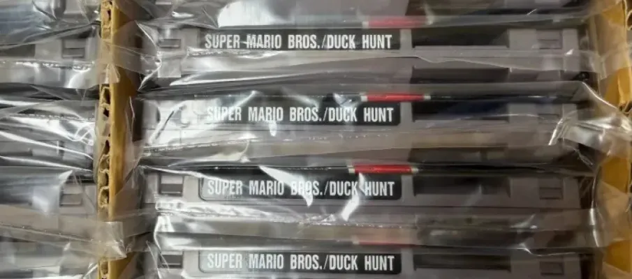 Caixa Esquecida Revela 97 Cartuchos Raros de Super Mario e Duck Hunt