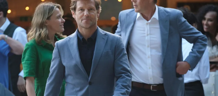 Jamie Bamber, de Beyond Paradise, estreia em EastEnders e surpreende