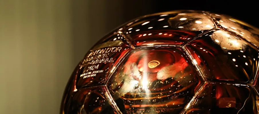 Flamengo e 4 jogadores brasileiros na lista de finalistas para a Bola de Ouro 2026