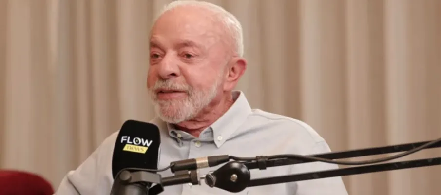 Lula pro�be bancos de enviar cart�es sem pedido e critica juros
