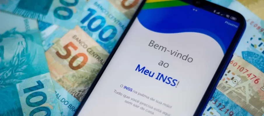Milh�es de brasileiros processam o INSS ap�s recusa de benef�cios, totalizando 4,5 milh�es de a��es