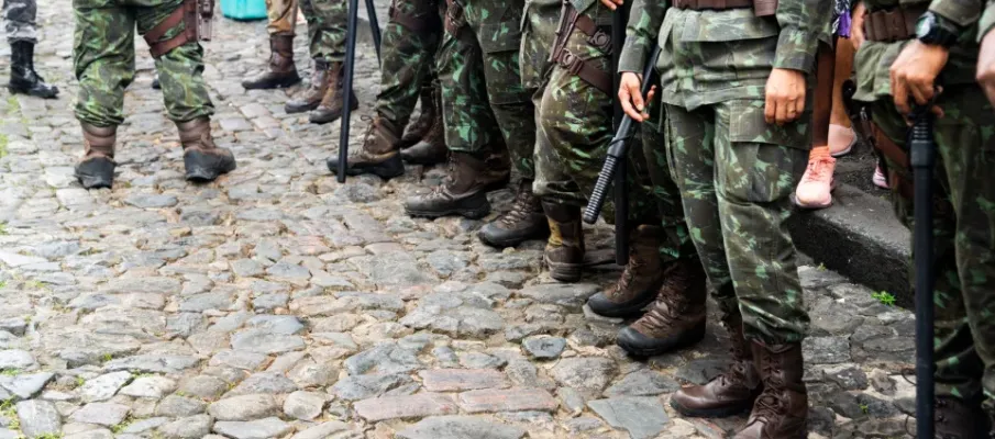 Policial do Bope � morto ap�s PMs confundirem abordagem no Rio