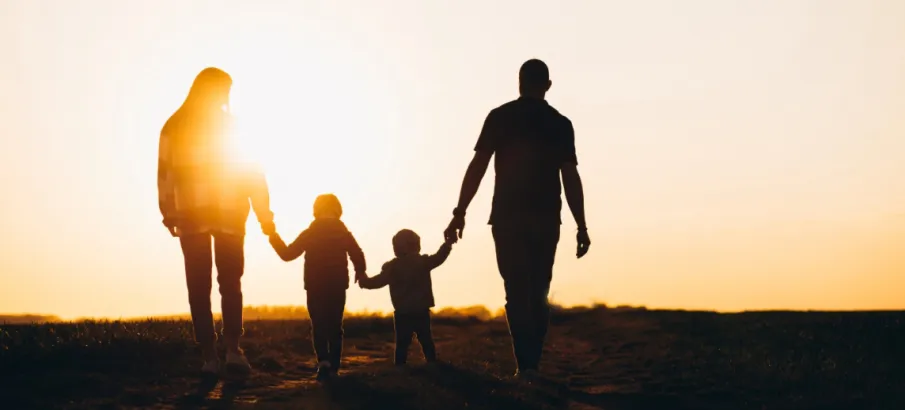Como o ambiente familiar influencia o desenvolvimento emocional de crian�as e adolescentes
