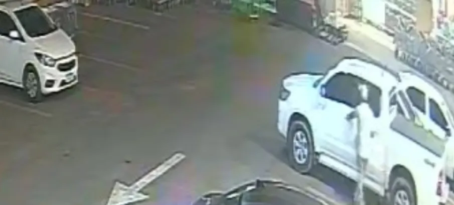 Homem preso por furtar celulares e cart�es de carro em supermercado de Cuiab�