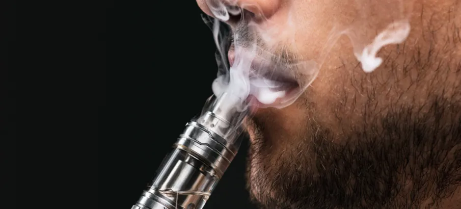 Uso de cigarro eletr�nico cresce entre jovens; veja os riscos � sa�de e como tratar