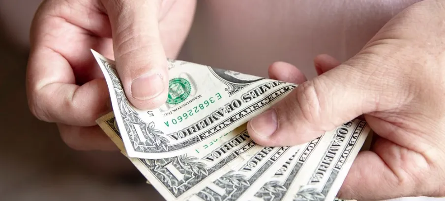 Infla��o deve subir mais do que o esperado, mostra pesquisa Focus