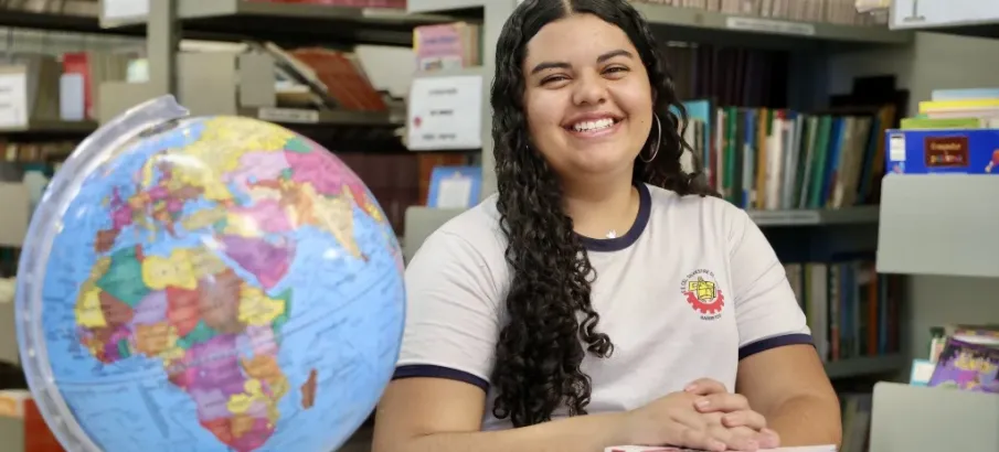 1.248 estudantes da Baixada Santista v�o fazer prova para interc�mbio gr�tis