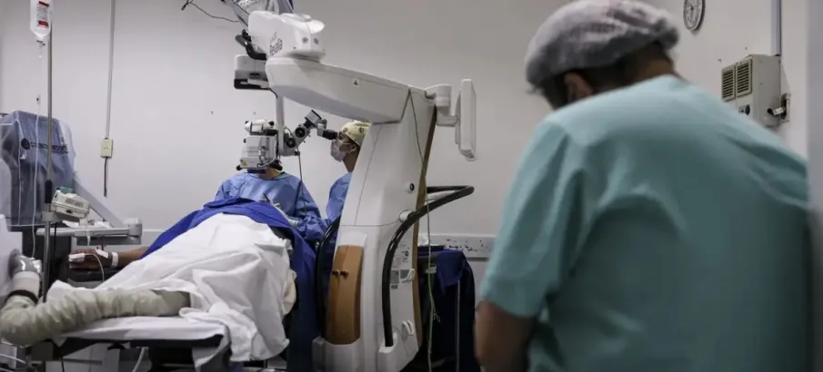 Quedas e queimaduras: o que mais derruba crian�as na cama do hospital no Brasil