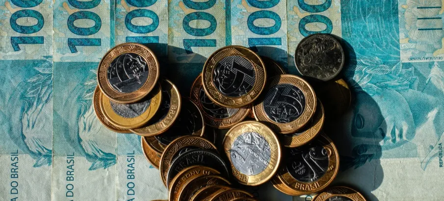 Mais de 23 milh�es de brasileiros esqueceram dinheiro em bancos; BC informa como resgatar