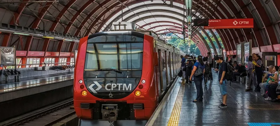 Como conseguir viajar de gra�a de metr� e trem em S�o Paulo para quem est� desempregado