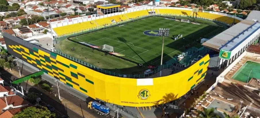 Mirassol e Vit�ria divulgam escala��es para o confronto decisivo do Brasileir�o 2026