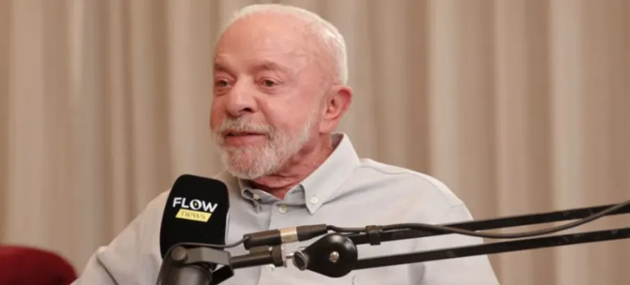 Lula pro�be bancos de enviar cart�es sem pedido e critica juros