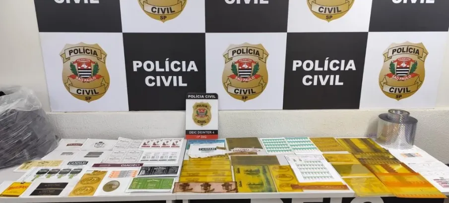 Opera��o em Bauru apreende materiais usados para falsificar bebidas alco�licas