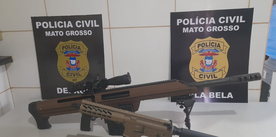 Polcia Civil apreende armas de grosso calibre e 124 pacotes de entorpecentes em rea na fronteira