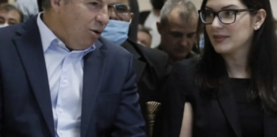 Mauro Mendes lidera com 49% para o Senado e mantm 72% de aprovao em MT