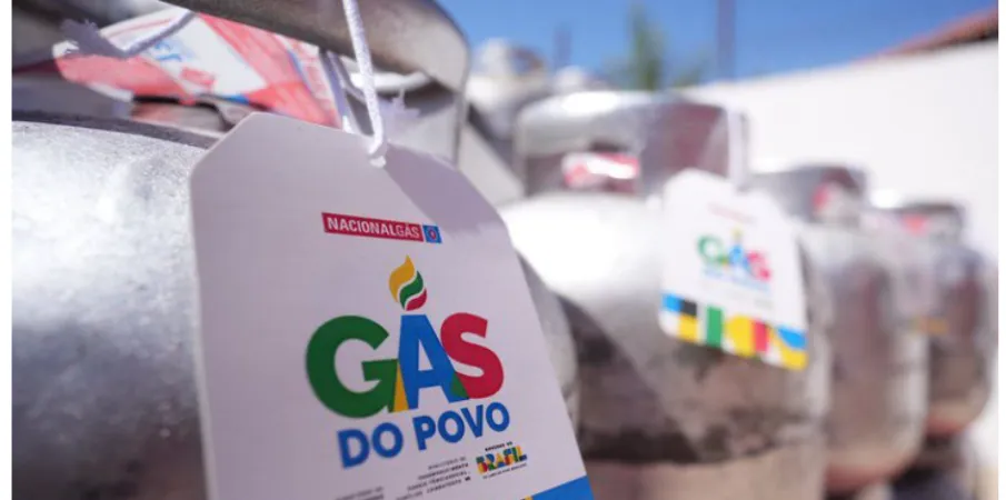 Lula sanciona lei do G�s do Povo: energia gratuita �s fam�lias de baixa renda
