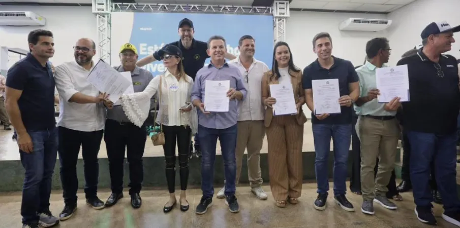 Casa pr�pria e escolas novas: Governo investe R$ 32,3 milh�es em Conquista D>Oeste