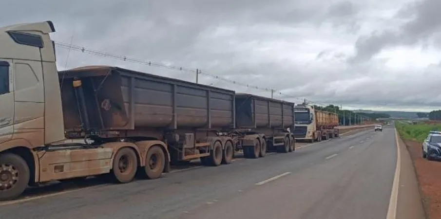 PM recupera carretas com mais de 100 toneladas de defensivos agr�colas furtados no Par�