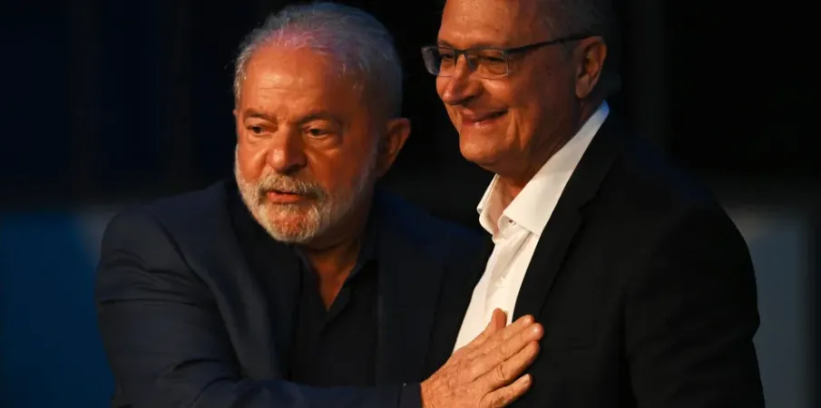 Lula confirma Alckmin como vice na disputa deste ano