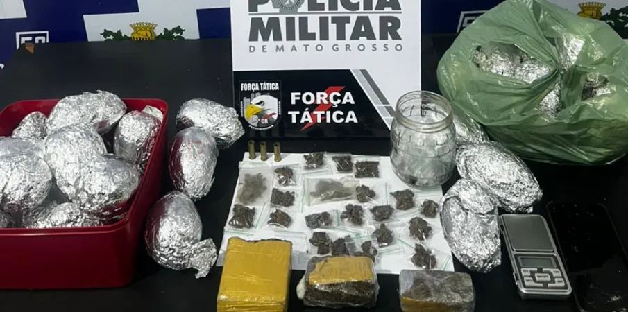 For�a T�tica prende dupla e apreende drogas e ovos de P�scoa que seriam distribu�dos por fac��o criminosa