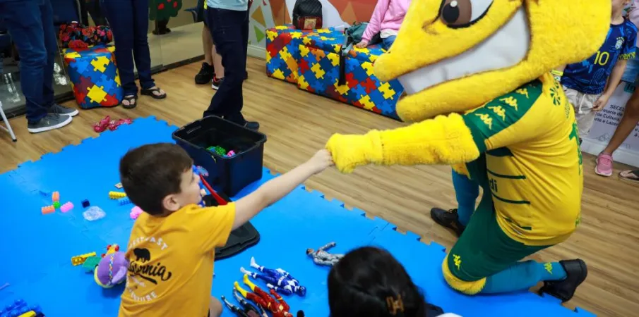 Com dois acompanhantes por sorteado, Camarote dos Autistas amplia acesso em 2026