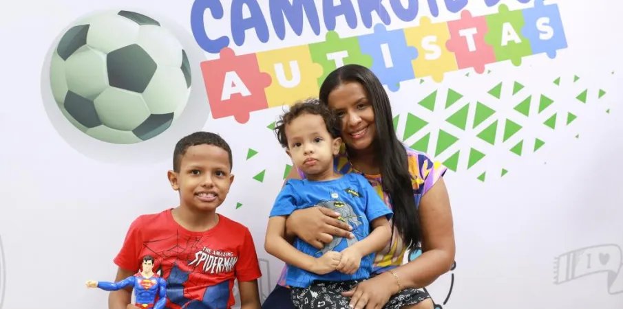 "Experi�ncia inesquec�vel�: a��o leva autistas e crian�as da Rotam � Arena Pantanal