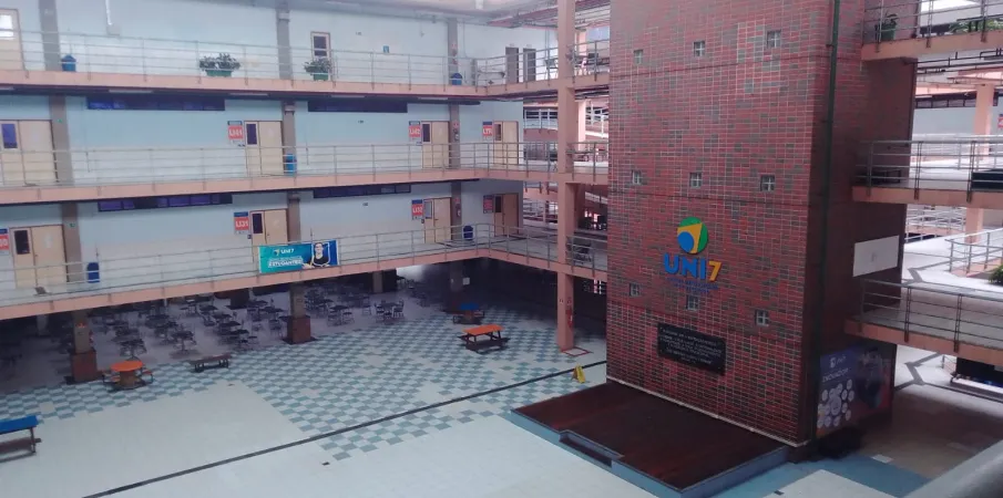 UNI7 completa 25 anos e aposta em reestrutura��o acad�mica com foco em inova��o e multidisciplinaridade