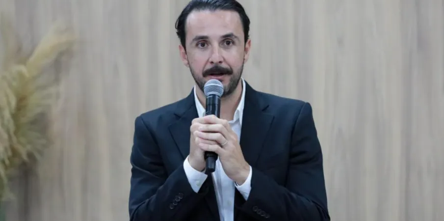 �Quero o mesmo crescimento econ�mico de MT em Santa Cruz�, afirma governador boliviano eleito