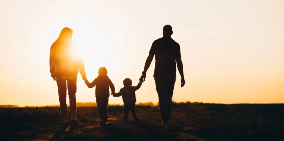 Como o ambiente familiar influencia o desenvolvimento emocional de crian�as e adolescentes