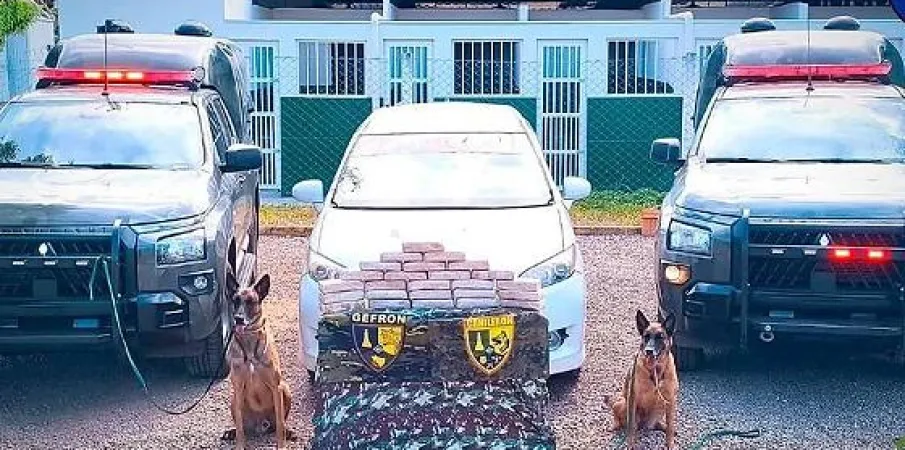 Gefron apreende 26 kg de pasta base de coca�na e causa preju�zo de R$ 500 mil �s fac��es criminosas